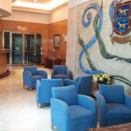 Hotel Ciudad De Fuenlabrada Extérieur photo