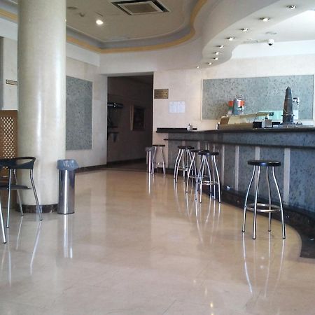 Hotel Ciudad De Fuenlabrada Extérieur photo