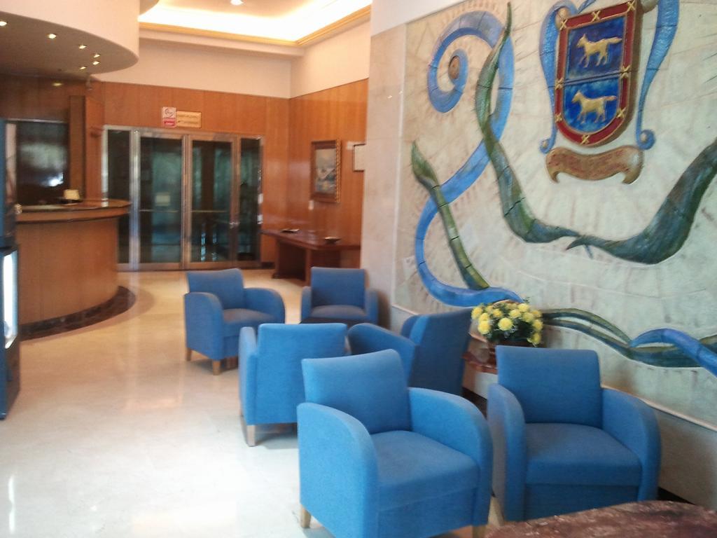 Hotel Ciudad De Fuenlabrada Extérieur photo